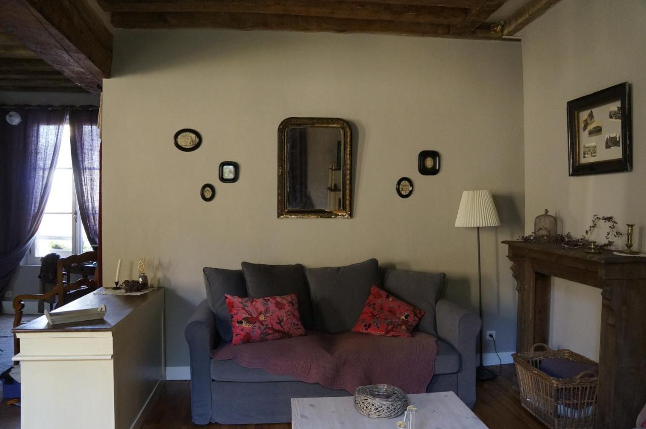 Gite La Chancellerie Apartment ชาโต-เทียร์รี ภายนอก รูปภาพ